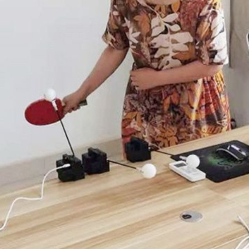 Przenośny Trener Tenisa Stołow – Table Tennis Launcher recenzja i cena